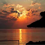 In With Sea Views * Benitses (Corfu)