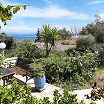 In With Sea Views Daire *