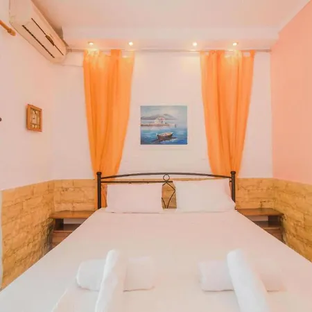 Apartment Cosy In With Terrace Benitses (Corfu)