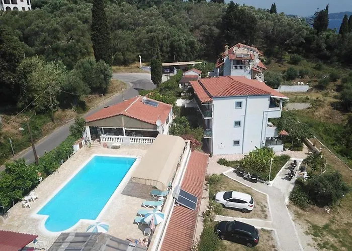 In With Sea Views شقة