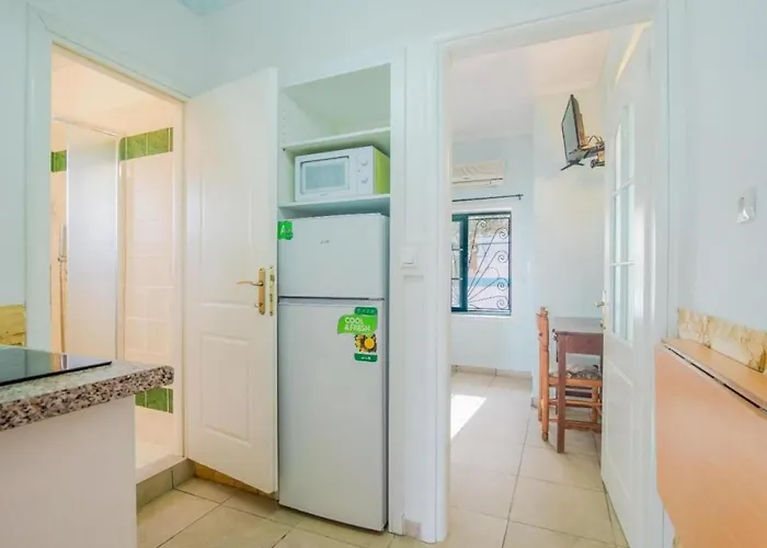 In With Sea Views شقة